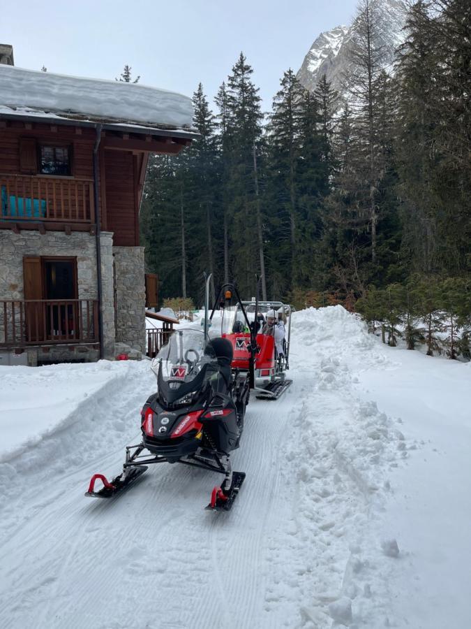 Wildhomes Wild Wolf Lodge Courmayeur Exteriér fotografie