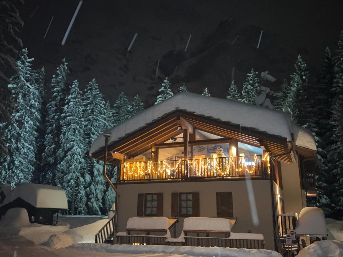 Wildhomes Wild Wolf Lodge Courmayeur Exteriér fotografie